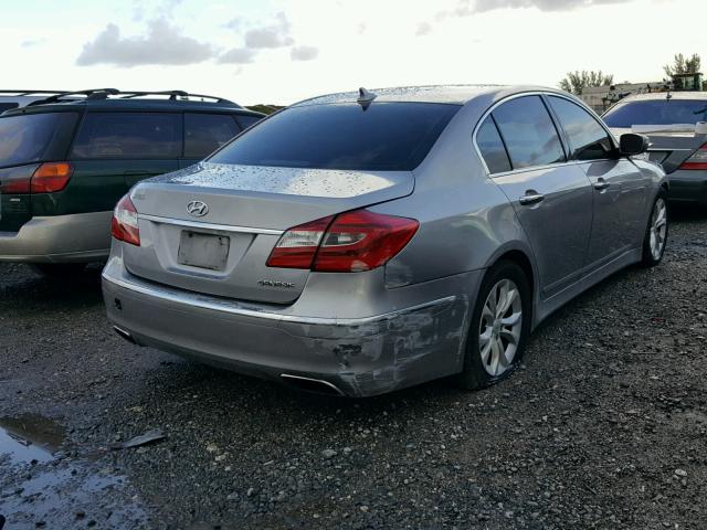 KMHGC4DD5DU248989 - 2013 HYUNDAI GENESIS 3. SILVER photo 4