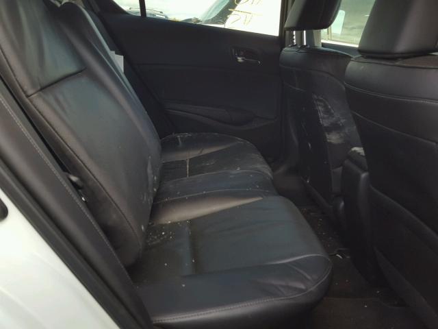 19VDE2E52DE400456 - 2013 ACURA ILX 24 PRE WHITE photo 6