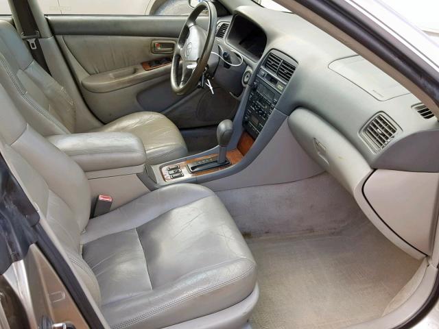 JT8BF22G1V0066544 - 1997 LEXUS ES 300 BROWN photo 5