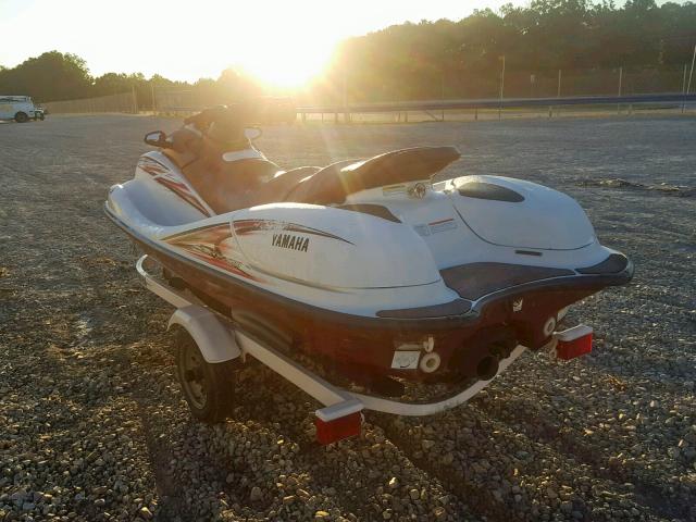 YAMC8328A101 - 2001 YAMAHA WAVERUNNER MAROON photo 3