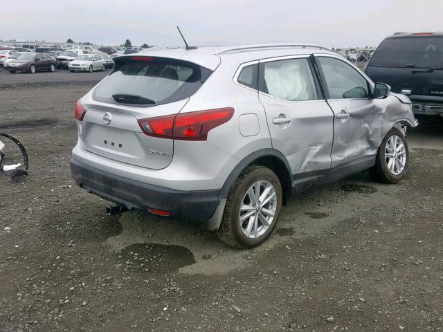 JN1BJ1CR2JW282603 - 2018 NISSAN ROGUE SPOR SILVER photo 4