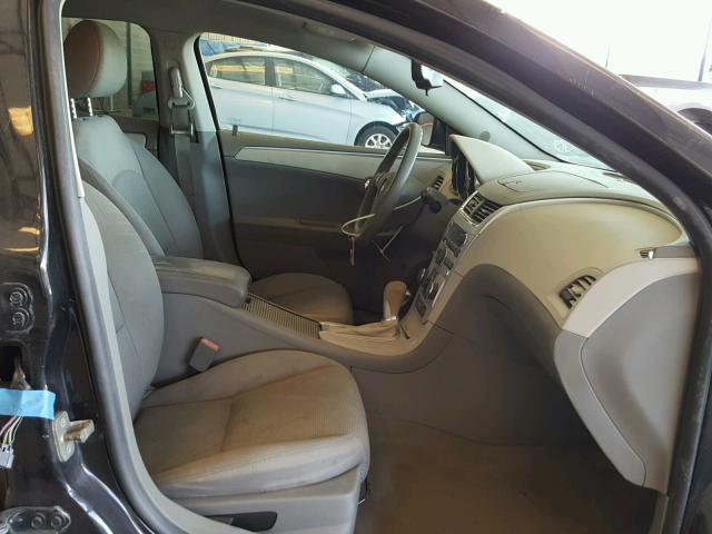 1G1ZC5E09CF160652 - 2012 CHEVROLET MALIBU 1LT BLACK photo 5