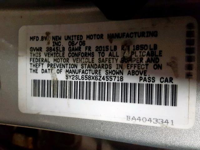 5Y2SL658X6Z455718 - 2006 PONTIAC VIBE SILVER photo 10