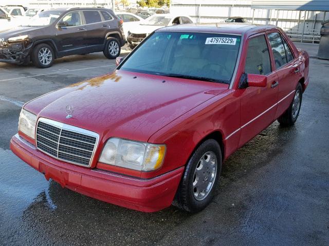 WDBEA32E5RC143100 - 1994 MERCEDES-BENZ E 320 RED photo 2