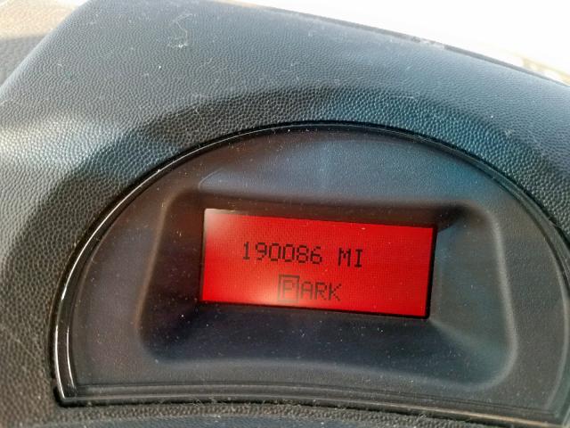 2G2WP522941299052 - 2004 PONTIAC GRAND PRIX GRAY photo 8