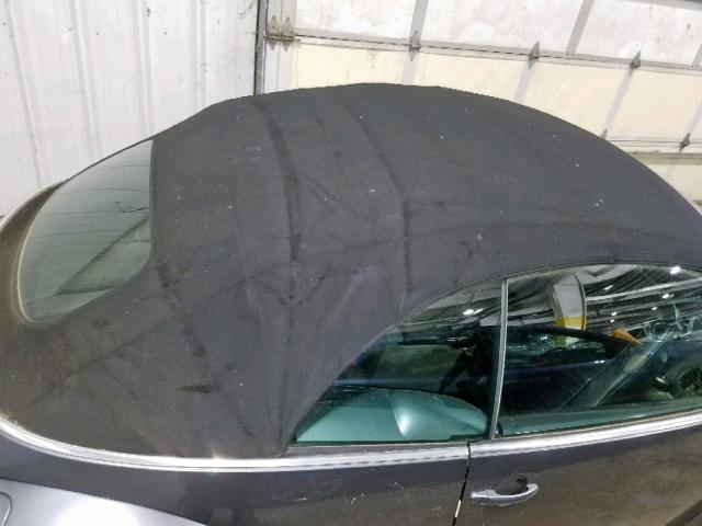 3VWCD31YX5M300704 - 2005 VOLKSWAGEN NEW BEETLE ნაცრისფერი ფოტო 9