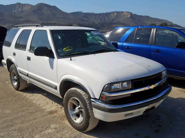 1GNCS13W0XK136759 - 1999 CHEVROLET BLAZER WHITE photo 1