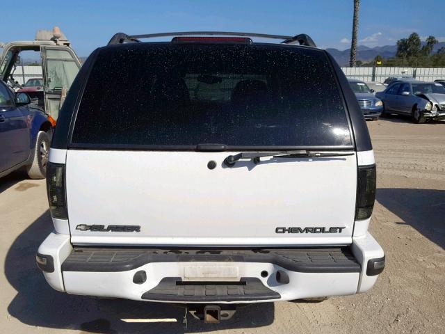 1GNCS13W0XK136759 - 1999 CHEVROLET BLAZER WHITE photo 9