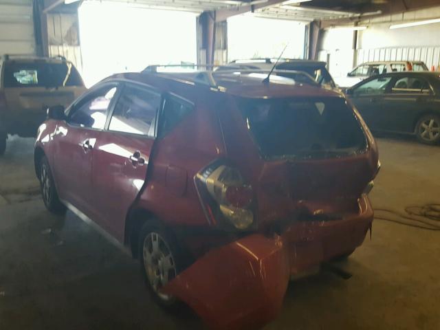 5Y2SM6E01AZ416323 - 2010 PONTIAC VIBE RED photo 3