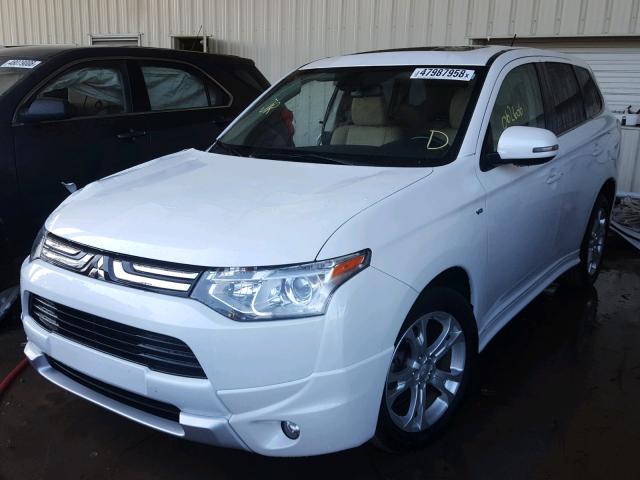 JA4JZ4AX8EZ020183 - 2014 MITSUBISHI OUTLANDER WHITE photo 2