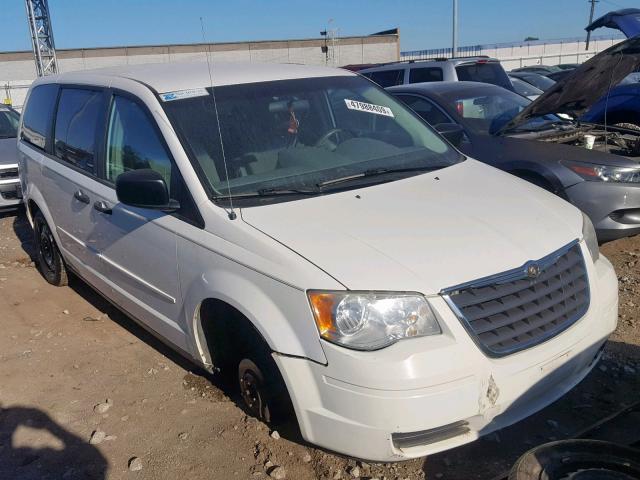 2A8HR44H88R604079 - 2008 CHRYSLER TOWN & COU WHITE photo 1