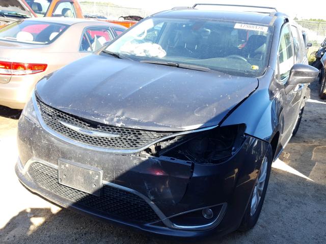 2C4RC1BG4HR534909 - 2017 CHRYSLER PACIFICA T CHARCOAL photo 2