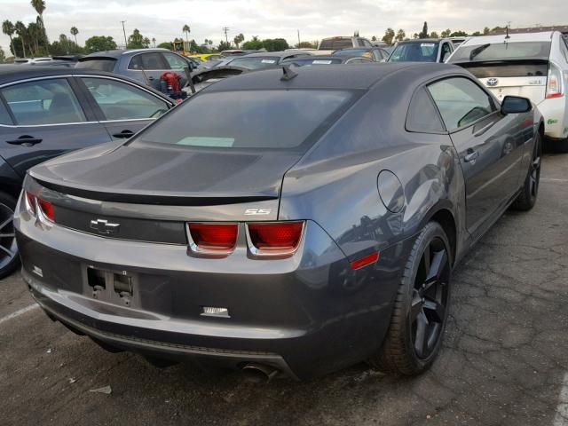 2G1FT1EW4A9144137 - 2010 CHEVROLET CAMARO SS GRAY photo 4