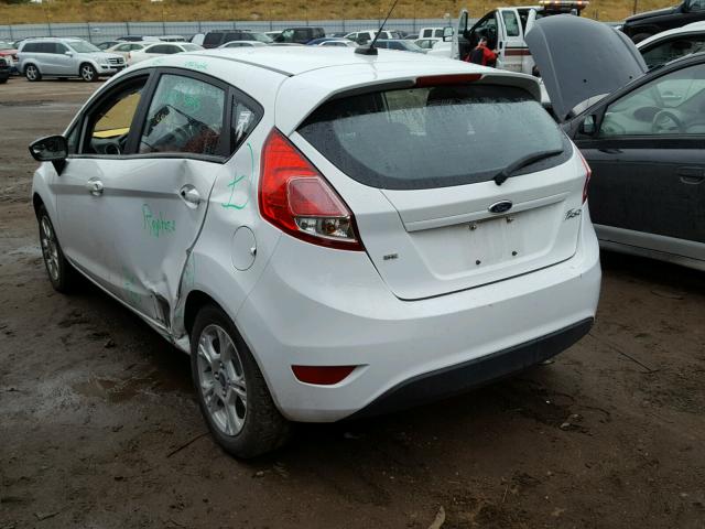 3FADP4EJ5GM141732 - 2016 FORD FIESTA SE WHITE photo 3