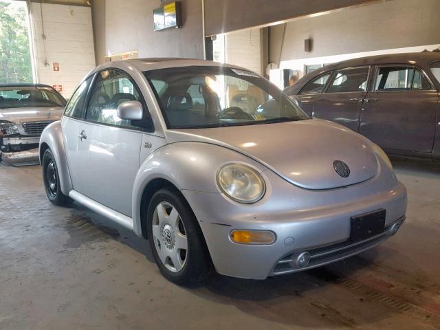 3VWCA21C8YM408038 - 2000 VOLKSWAGEN NEW BEETLE ვერცხლისფერი ფოტო 1