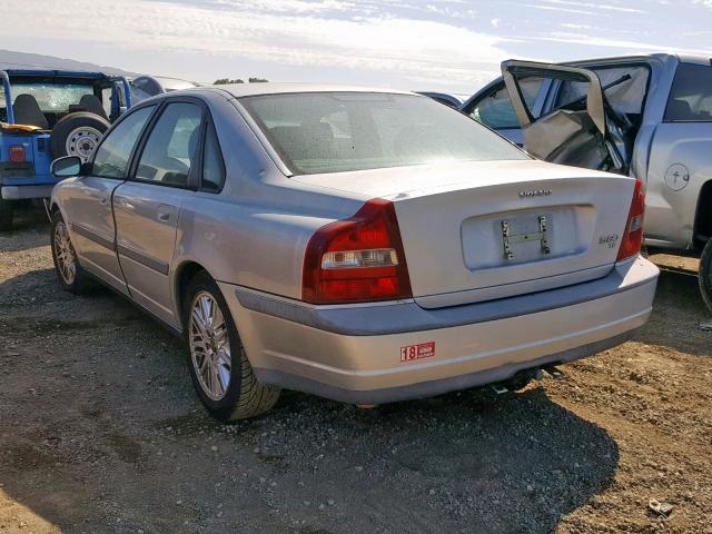 YV1TS90D311178179 - 2001 VOLVO S80 T6 SILVER photo 3