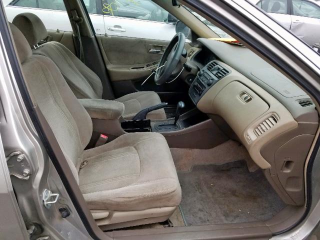 JHMCG6657XC029730 - 1999 HONDA ACCORD LX TAN photo 5