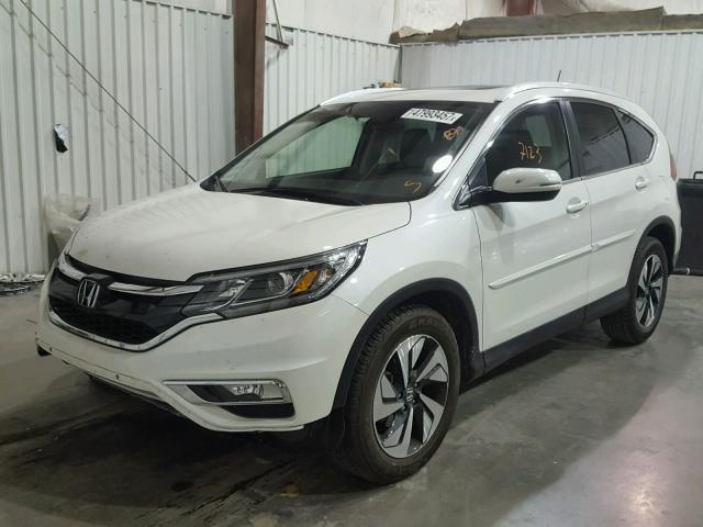 5J6RM4H99GL122008 - 2016 HONDA CR-V TOURI WHITE photo 2