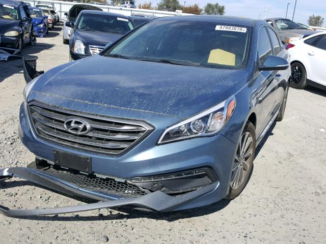 5NPE34AF0GH413346 - 2016 HYUNDAI SONATA SPO BLUE photo 2