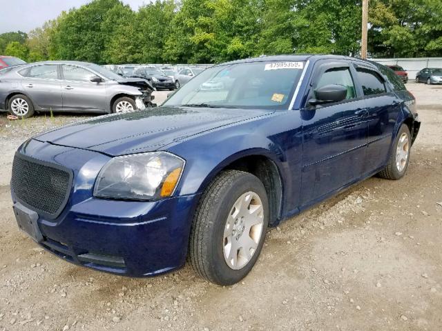 2D4FV47T06H256181 - 2006 DODGE MAGNUM SE BLUE photo 2