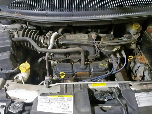 2C4GP54L15R393340 - 2005 CHRYSLER TOWN & COU SILVER photo 7