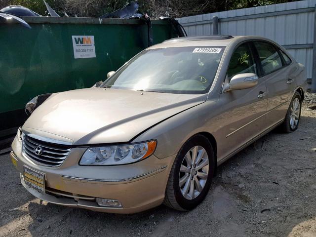 KMHFC4DF4AA450829 - 2010 HYUNDAI AZERA GLS GOLD photo 2