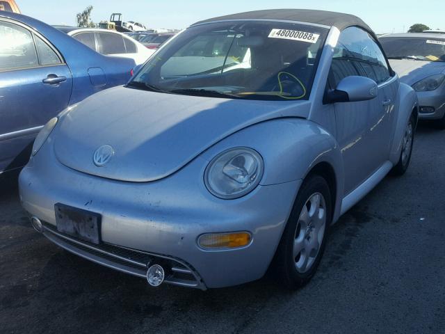 3VWCK21Y83M325209 - 2003 VOLKSWAGEN NEW BEETLE SILVER photo 2