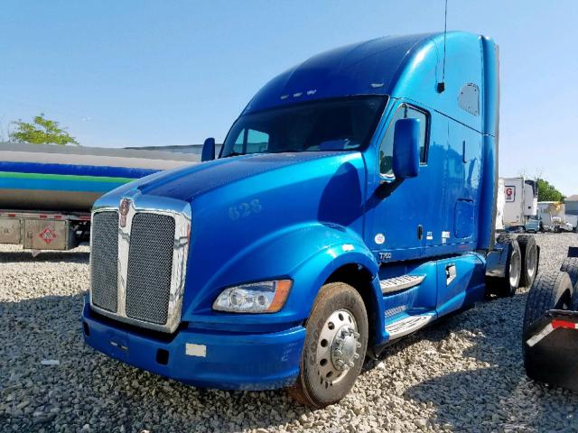 1XKFD49XXCJ304400 - 2012 KENWORTH CONSTRUCTI BLUE photo 2