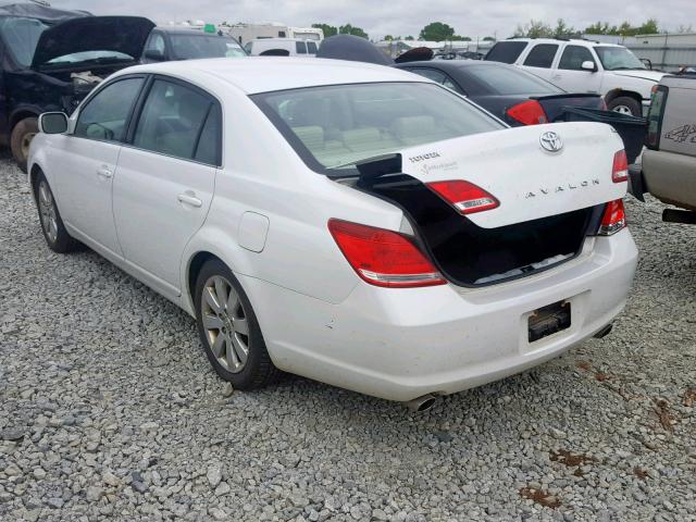 4T1BK36B46U107210 - 2006 TOYOTA AVALON WHITE photo 3