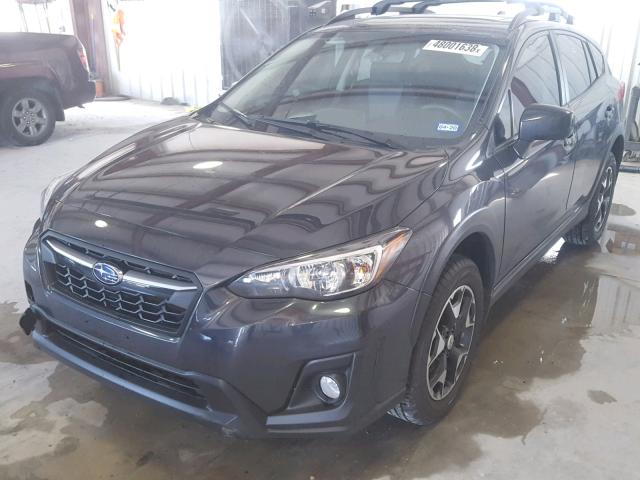 JF2GTACC6JH288130 - 2018 SUBARU CROSSTREK GRAY photo 2