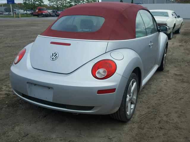 3VWSF21YX9M409914 - 2009 VOLKSWAGEN NEW BEETLE Gümüş foto 4