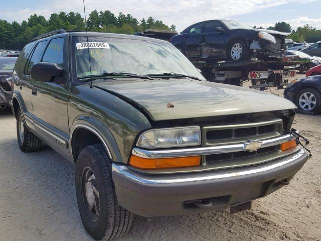 1GNDT13W81K237654 - 2001 CHEVROLET BLAZER GREEN photo 1