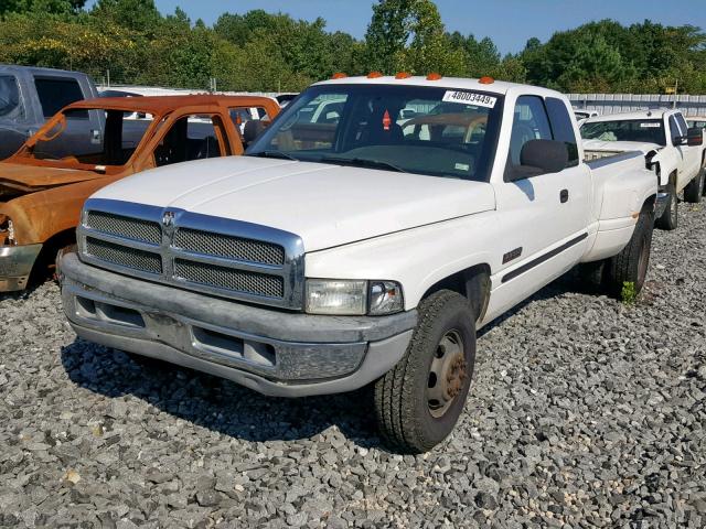 1B7MC3366YJ185848 - 2000 DODGE RAM 3500 WHITE photo 2