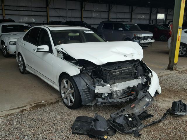 WDDGF4HB6EA955886 - 2014 MERCEDES-BENZ C 250 WHITE photo 1