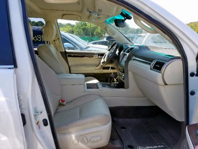 JTJBM7FX1J5189933 - 2018 LEXUS GX WHITE photo 5