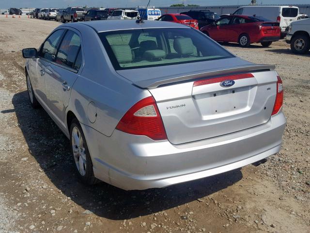 3FAHP0HA2CR231441 - 2012 FORD FUSION SE SILVER photo 3