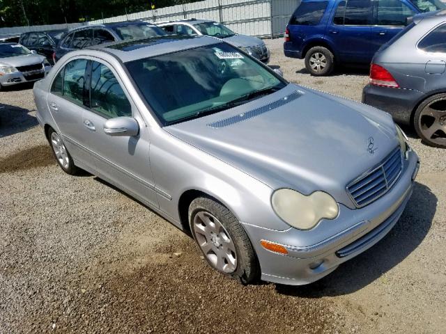 WDBRF61J75F593343 - 2005 MERCEDES-BENZ C 240 SILVER photo 1