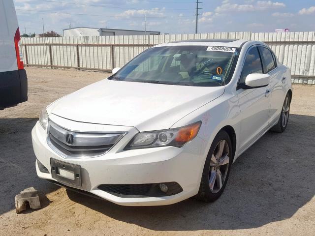 19VDE1F70DE009185 - 2013 ACURA ILX 20 TEC WHITE photo 2