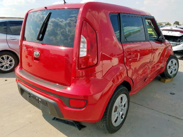 KNDJT2A50D7590828 - 2013 KIA SOUL RED photo 4