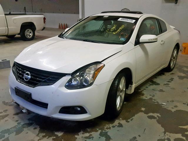 1N4BL2EPXBC160587 - 2011 NISSAN ALTIMA SR WHITE photo 2