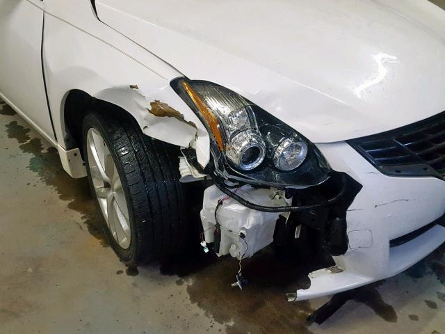 1N4BL2EPXBC160587 - 2011 NISSAN ALTIMA SR WHITE photo 9