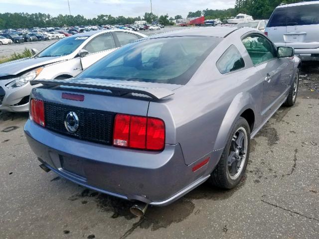 1ZVFT82H765156533 - 2006 FORD MUSTANG GT GRAY photo 4