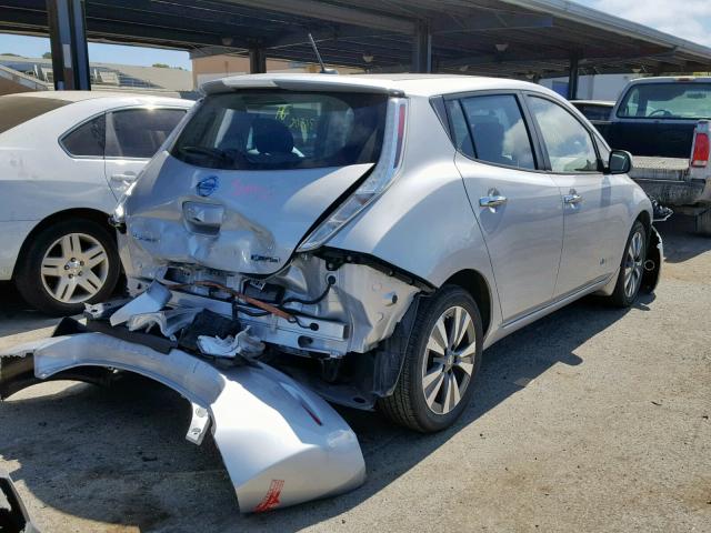 1N4BZ0CP9HC305035 - 2017 NISSAN LEAF S SILVER photo 4