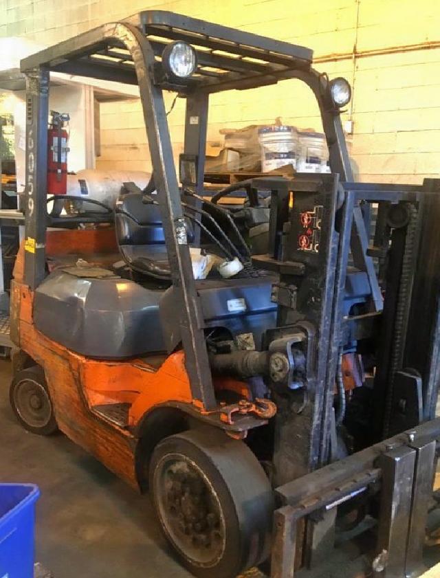 7FGUC2582724 - 2004 TOYOTA FORKLIFT UNKNOWN - NOT OK FOR INV. photo 1