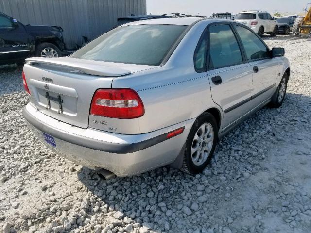 YV1VS29581F617133 - 2001 VOLVO S40 1.9T SILVER photo 4