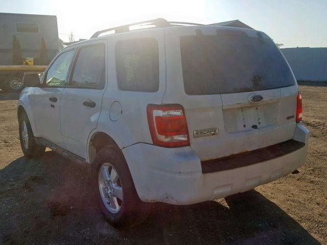 1FMCU93G79KB46262 - 2009 FORD ESCAPE XLT WHITE photo 3