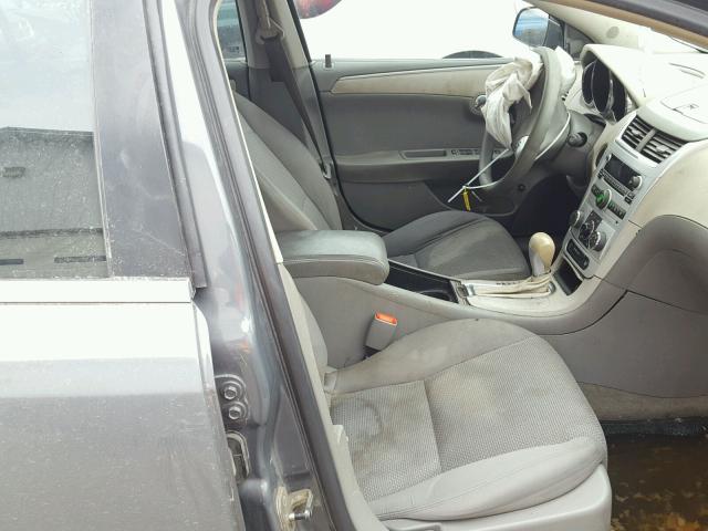 1G1ZG57B49F249444 - 2009 CHEVROLET MALIBU LS GRAY photo 5