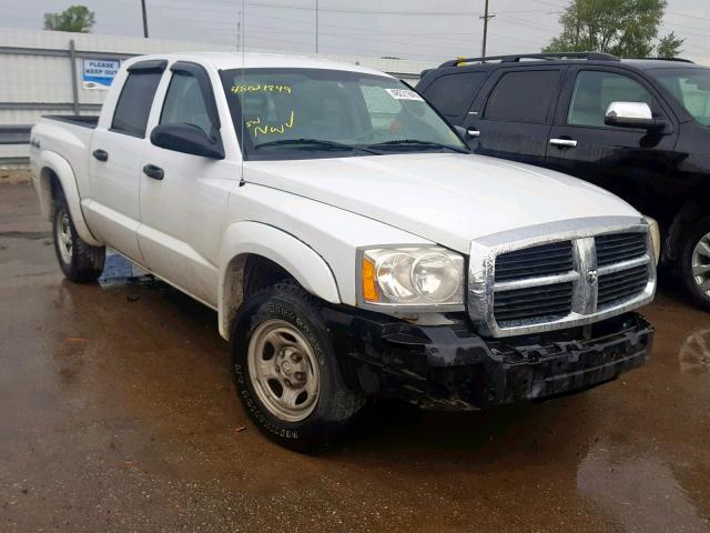 1D7HW28K86S514751 - 2006 DODGE DAKOTA QUA WHITE photo 1