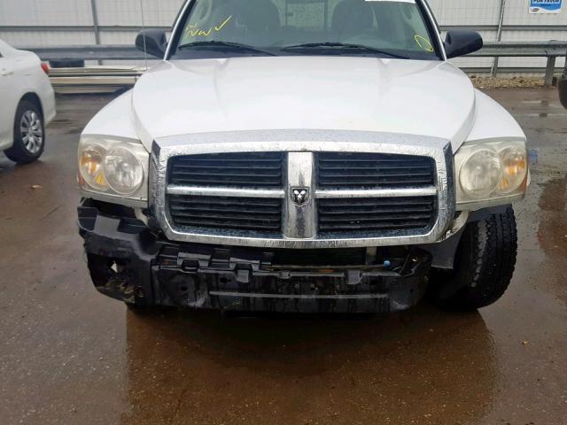 1D7HW28K86S514751 - 2006 DODGE DAKOTA QUA WHITE photo 9