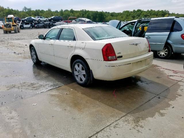 2C3LK53G56H284148 - 2006 CHRYSLER 300 TOURIN WHITE photo 3